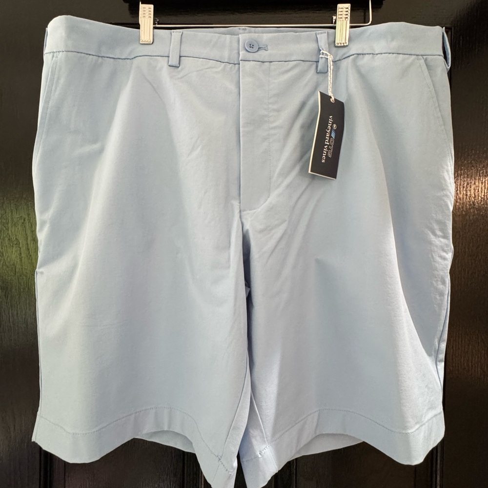 Vineyard Vines Men's Light Blue Flat Front Shorts